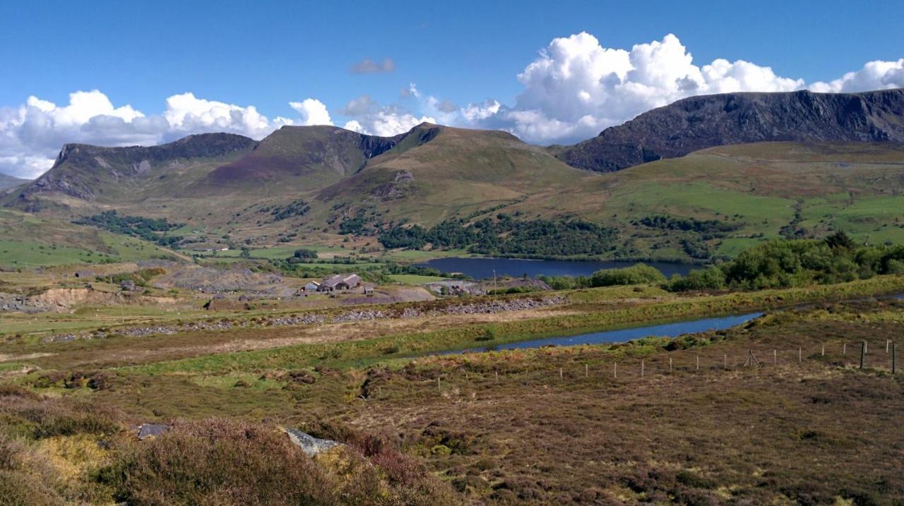 Canolfan Y Fron Hostal Nantlle